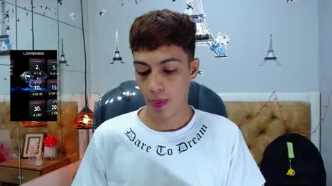 Snapshot of jeremias_1 chatting on March 11, 11:55 am JEREMIAS online show from March 11, 11:55 am