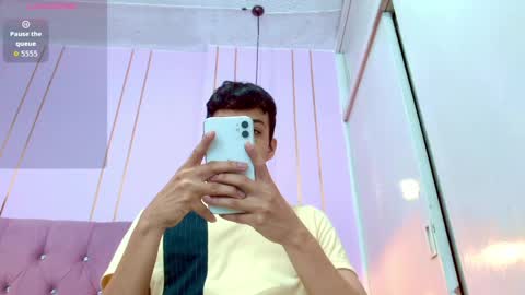 Snapshot of jeremias_1 chatting on March 31, 12:05 pm JEREMIAS online show from March 31, 12:05 pm