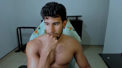 Snapshot of jeremy_colton_hot chatting on September 15, 10:37 am jeremy_colton_hot online show from September 15, 10:37 am