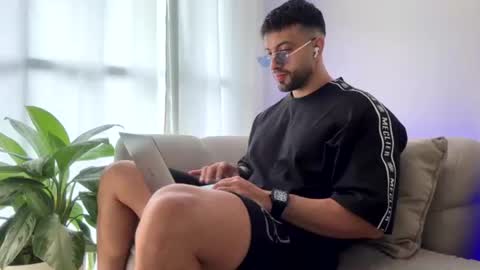 Jeremy online show from June 28, 5:08 pm