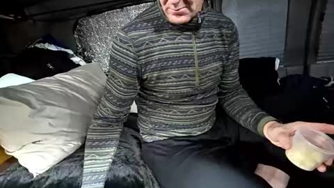 Snapshot of jeremycassanova chatting on December 15, 4:17 am Jeremy online show from December 15, 4:17 am