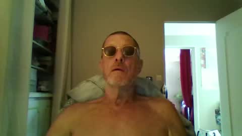 jerflor online show from September 11, 1:55 pm