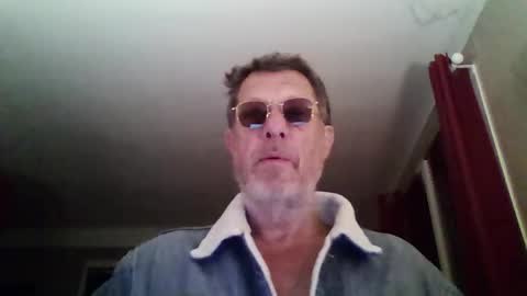 jerflor online show from March 17, 1:43 am