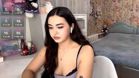 jericajiang online show from February 11, 5:40 pm