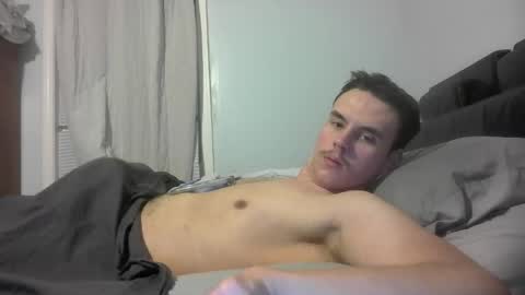 Snapshot of jerkjon1692 chatting on May 4, 4:52 am jerkjon1692 online show from May 4, 4:52 am