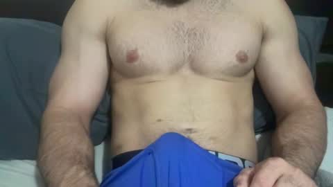 Snapshot of jerknchill_ chatting on December 14, 11:37 am jerknchill_ online show from December 14, 11:37 am