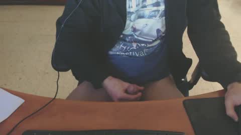 Snapshot of jermyon chatting on January 9, 5:11 pm jermyon online show from January 9, 5:11 pm