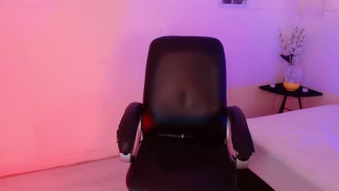 jero harper1 online show from November 24, 4:07 pm