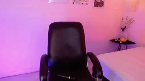 jero harper1 online show from December 3, 4:16 pm