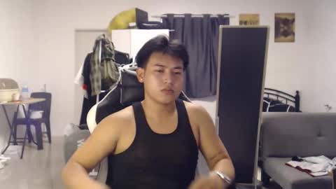 Prettyboyph online show from September 24, 5:22 am