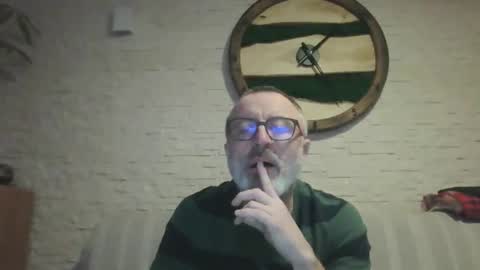 jerry250461 online show from February 5, 5:45 am