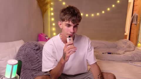 Jerry  online show from March 26, 6:46 pm