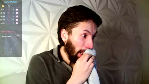 Snapshot of jerryandjessicaa chatting on November 13, 9:52 am Jess y Jerry online show from November 13, 9:52 am