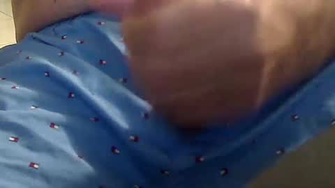 jerryb19027 online show from October 17, 5:10 am