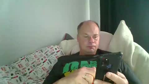 Snapshot of jerrymaster83 chatting on October 20, 8:26 am jerrymaster83 online show from October 20, 8:26 am