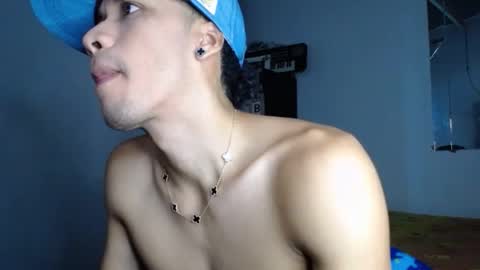 Snapshot of jersiherberth chatting on June 29, 1:44 pm jersiherberth online show from June 29, 1:44 pm