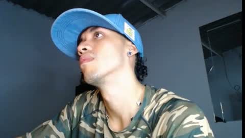 Snapshot of jersiherberth chatting on July 14, 2:05 am jersiherberth online show from July 14, 2:05 am