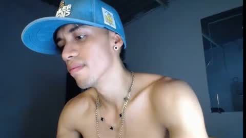Snapshot of jersiherberth chatting on July 28, 3:21 pm jersiherberth online show from July 28, 3:21 pm
