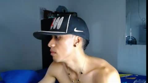 Snapshot of jersiherberth chatting on July 31, 3:33 pm jersiherberth online show from July 31, 3:33 pm