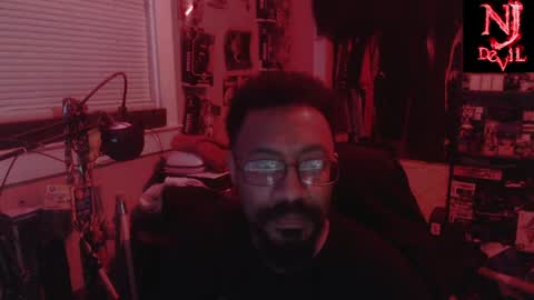 Snapshot of jerzey2k2 chatting on March 29, 4:34 am Jerzey2k2 aka the Alpha online show from March 29, 4:34 am