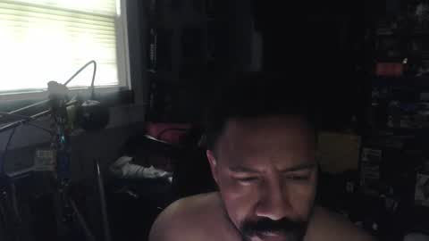 Snapshot of jerzey2k2 chatting on March 31, 1:11 pm Jerzey2k2 aka the Alpha online show from March 31, 1:11 pm