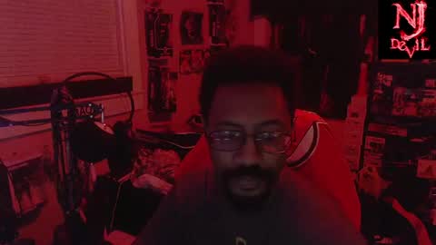 Snapshot of jerzey2k2 chatting on May 3, 2:28 am Jerzey2k2 aka the Alpha online show from May 3, 2:28 am