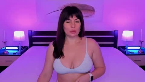 JESS online show from February 1, 12:42 am