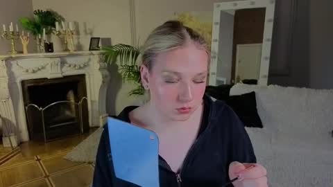 jes_solar online show from September 17, 3:03 pm