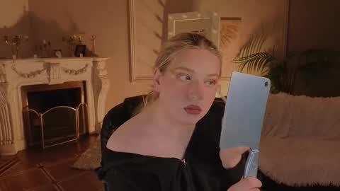 jes_solar online show from January 31, 10:41 pm