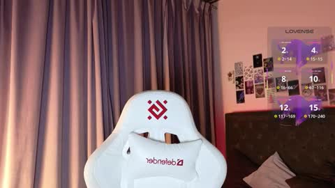 Snapshot of jesica_moon_peachy chatting on November 7, 1:38 am jesica_moon_peachy online show from November 7, 1:38 am