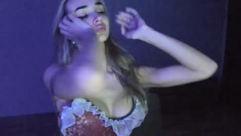 Snapshot of jess1ca_rabb1t chatting on October 23, 12:48 pm jess1ca_rabb1t online show from October 23, 12:48 pm