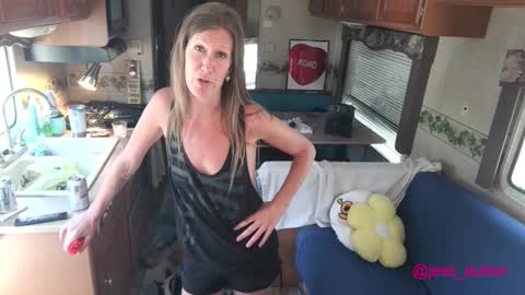 Snapshot of jess_dutton chatting on February 20, 5:13 pm Jessica online show from February 20, 5:13 pm