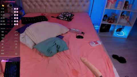 Jess online show from December 21, 10:17 am