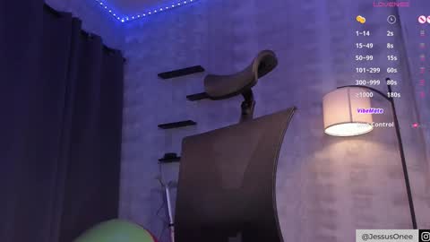 Jesus  IG JessusOne online show from November 25, 5:02 pm