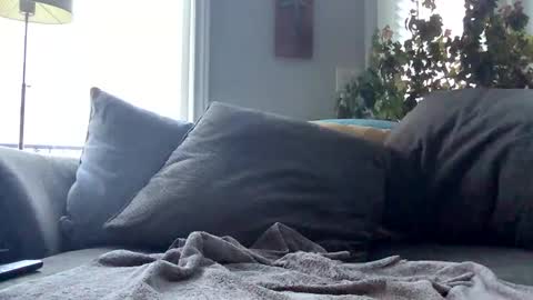 Snapshot of jessetequila chatting on December 6, 12:02 am Jesse online show from December 6, 12:02 am