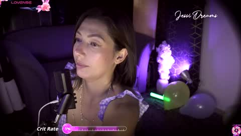 Snapshot of jessi_dreams chatting on October 19, 2:34 am Jessica Gomez online show from October 19, 2:34 am