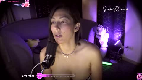 Snapshot of jessi_dreams chatting on October 28, 3:54 am Jessica Gomez online show from October 28, 3:54 am