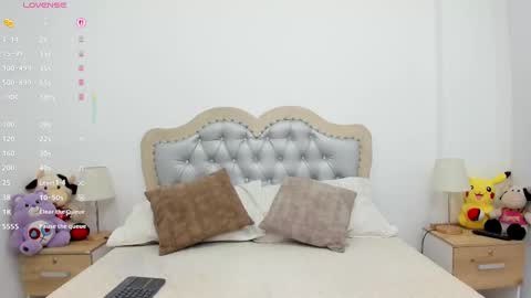 jessica  cortes online show from October 15, 3:50 am