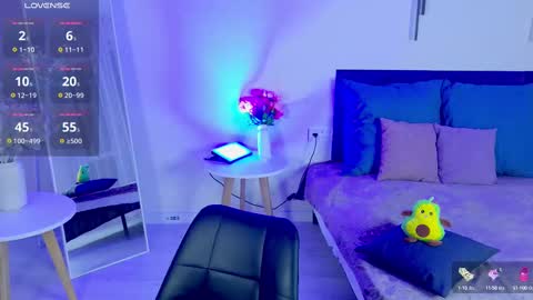 Snapshot of jessica_joy_ chatting on February 12, 2:14 am Natalia online show from February 12, 2:14 am