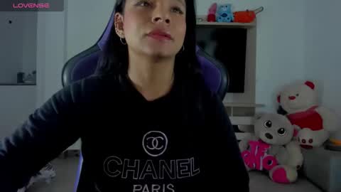 Jessica morgan online show from October 13, 8:36 am