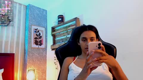 Jessica Pethersson  online show from February 6, 11:32 am