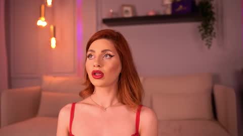 JessicaRabbit online show from April 9, 5:40 pm