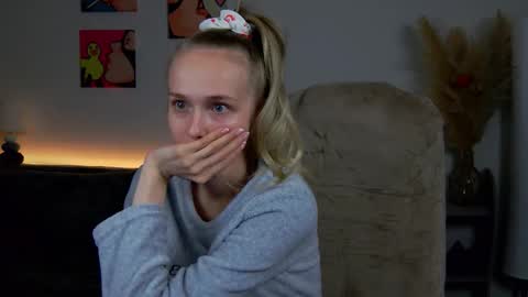 Jessica online show from October 12, 10:42 pm