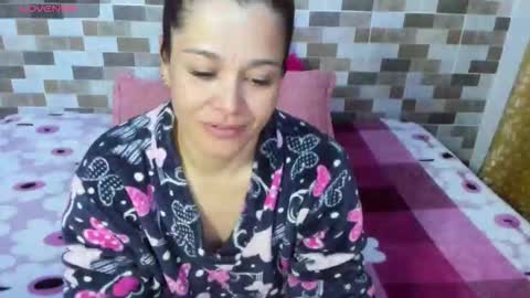Snapshot of jessica_robertss chatting on February 23, 8:50 pm jessimodel independient online show from February 23, 8:50 pm