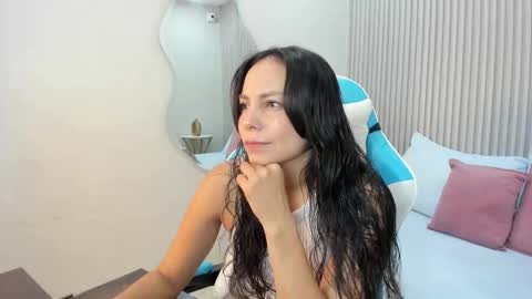 jessica_taylor_22 online show from October 1, 7:20 pm