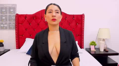 Snapshot of jessicabacker chatting on November 28, 11:24 am JessicaBacker online show from November 28, 11:24 am