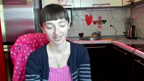 jessicaforris online show from February 5, 10:51 am