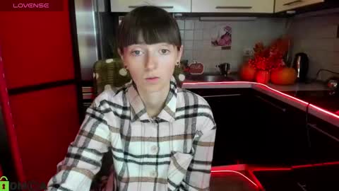 jessicaforris online show from October 6, 6:55 am