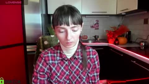 jessicaforris online show from November 20, 8:03 am