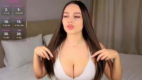 Snapshot of jessicajohnsonn chatting on November 29, 7:11 am Liza online show from November 29, 7:11 am